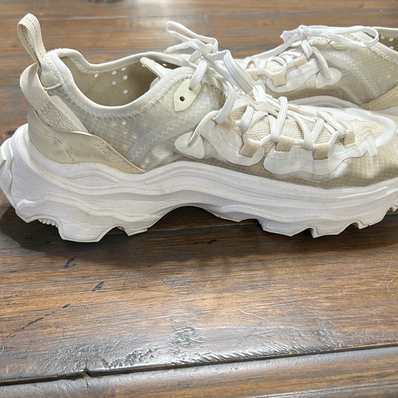 Sorel Women's Kinetic Breakthru Tech Lace Shoes Size 8 - Picture 7 of 9